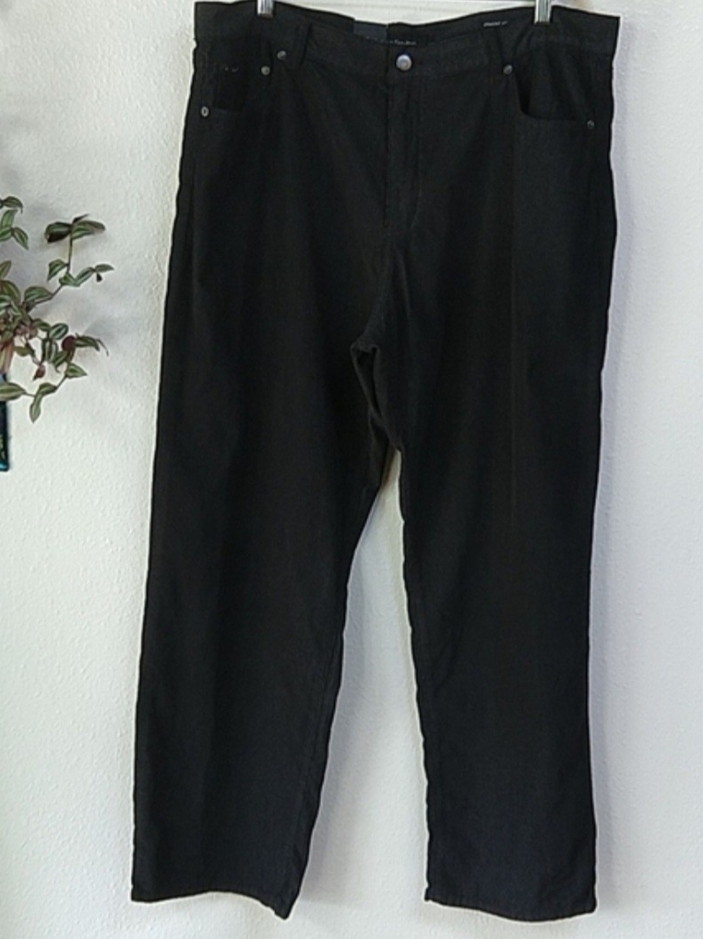 Calvin Klein Jeans Black Corduroy Straight Leg Pants – Men's 40x32